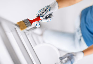 会议由集团公司董事长、党委书记XXX主持